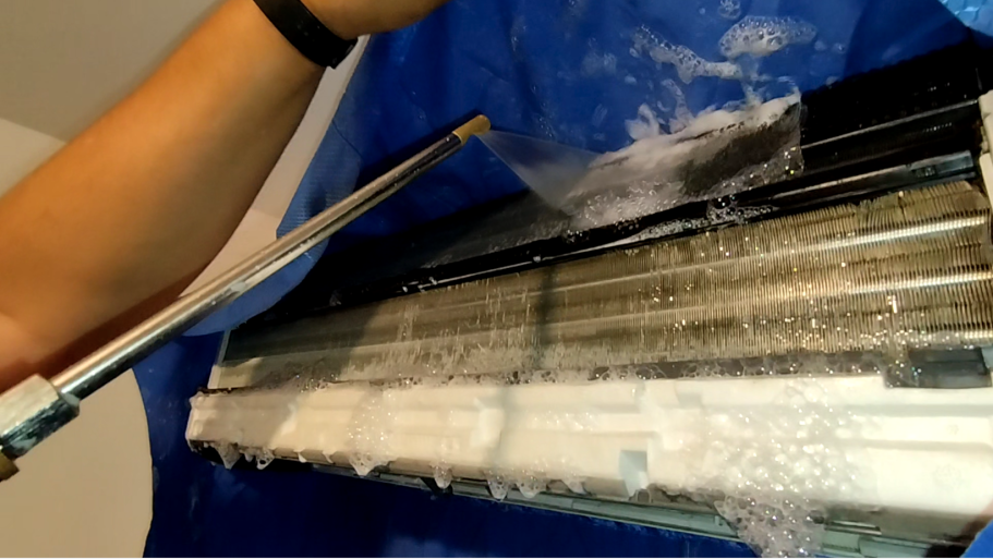 Nettoyage et désinfection split